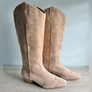 Steve Madden Women's Sand Suede Dollie Boots Size 10